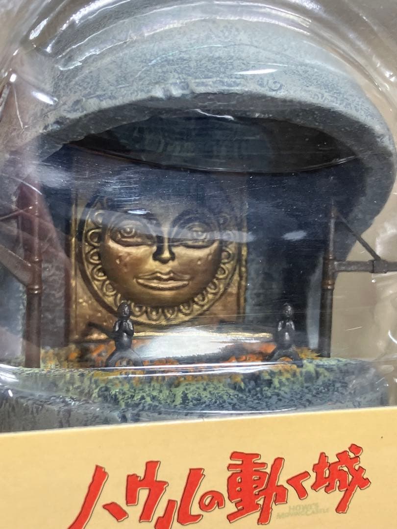 ハウルの動く城 ジブリ カルシファー 暖炉 コミニカ フィギュア