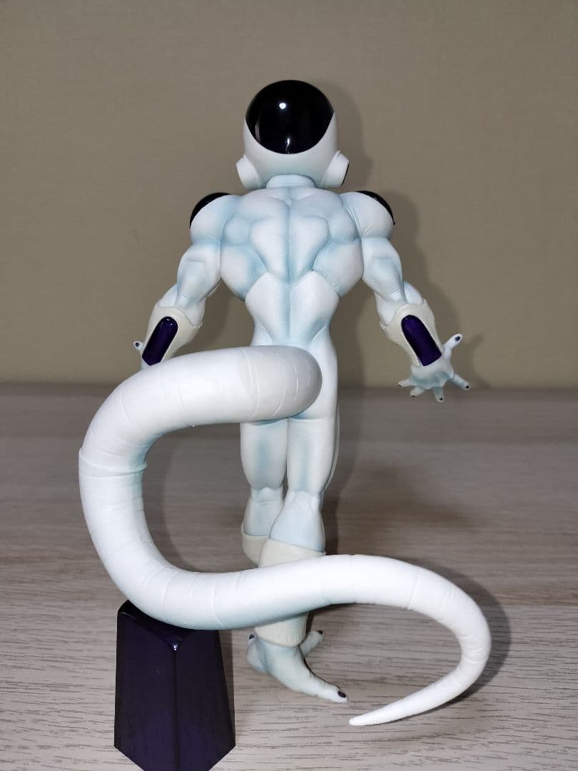 MPS フリーザ　ドラゴンボール フリーザ フィギュア