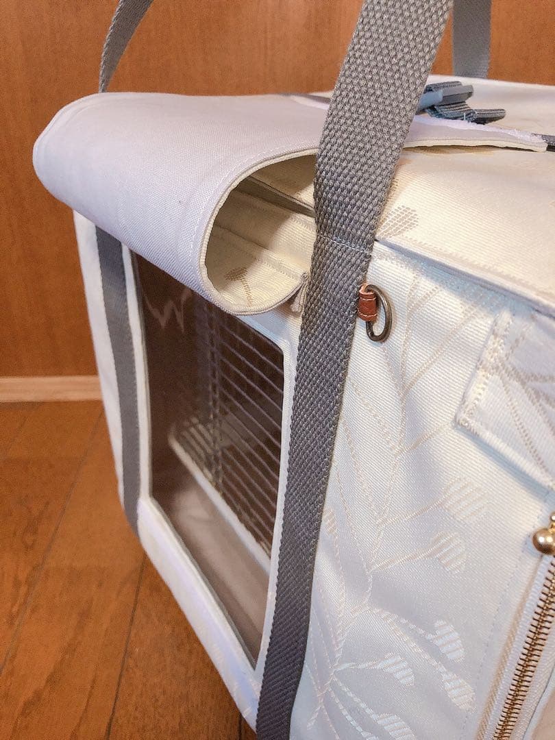 pike様 体調不良時の通院や災害避難用に便利な遮光キャリー