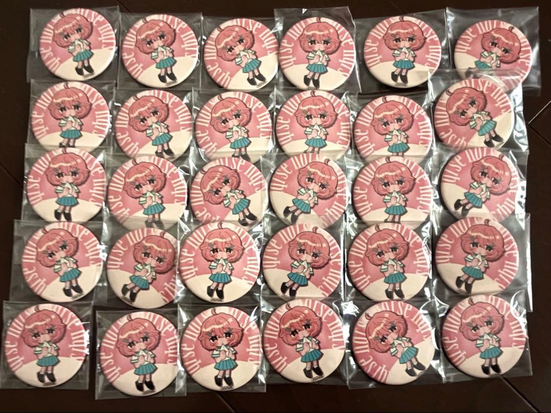 nqrse あなめ 缶バッジ 缶バ 30個 定価以下 Amazon.co.jp: めいちゃん 缶バッジ あらなるめい あなめ あらき nqrse