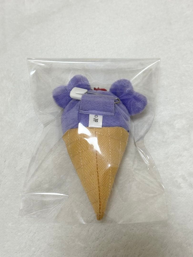 TWICE BABY LOVELYS アイス　ぬいぐるみバッチ サブリー　サナ