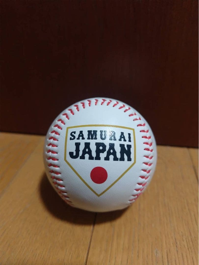 岡本和真 2023年侍ジャパン日本代表 ロゴ入り直筆サインボール - メルカリ