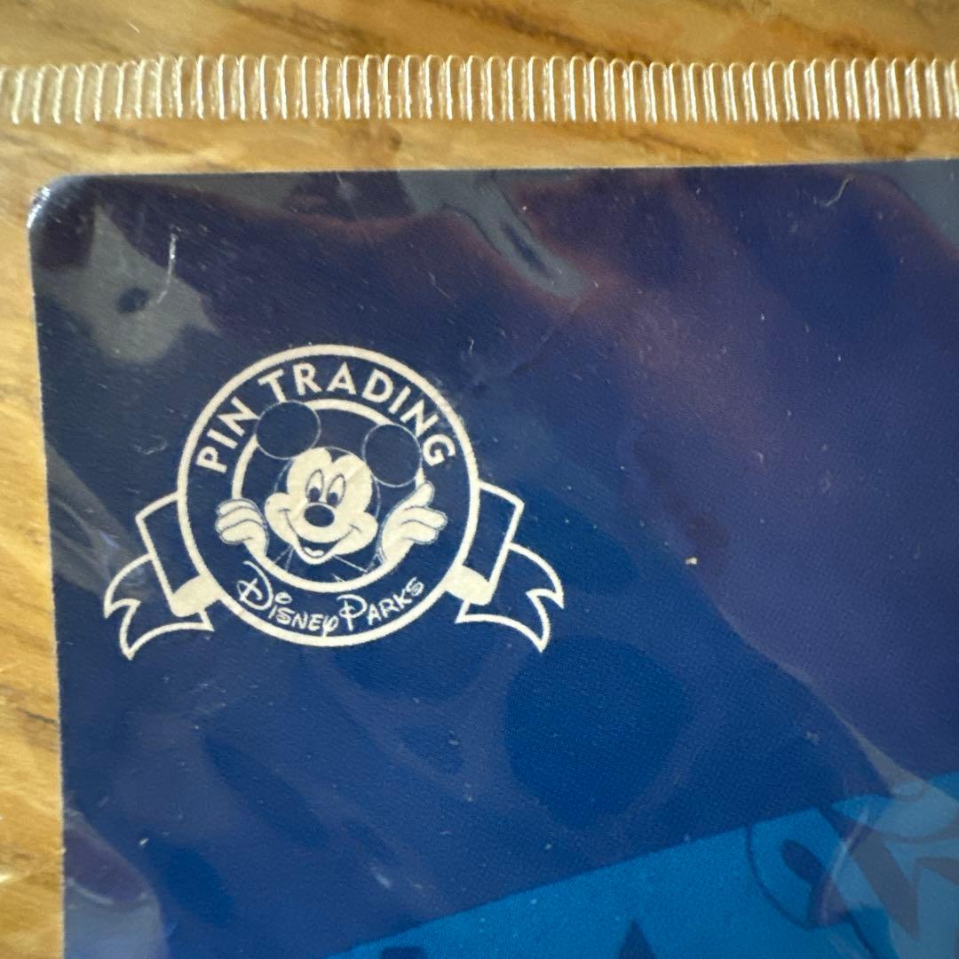 ディズニーピンバッジ 2014年 8個セット