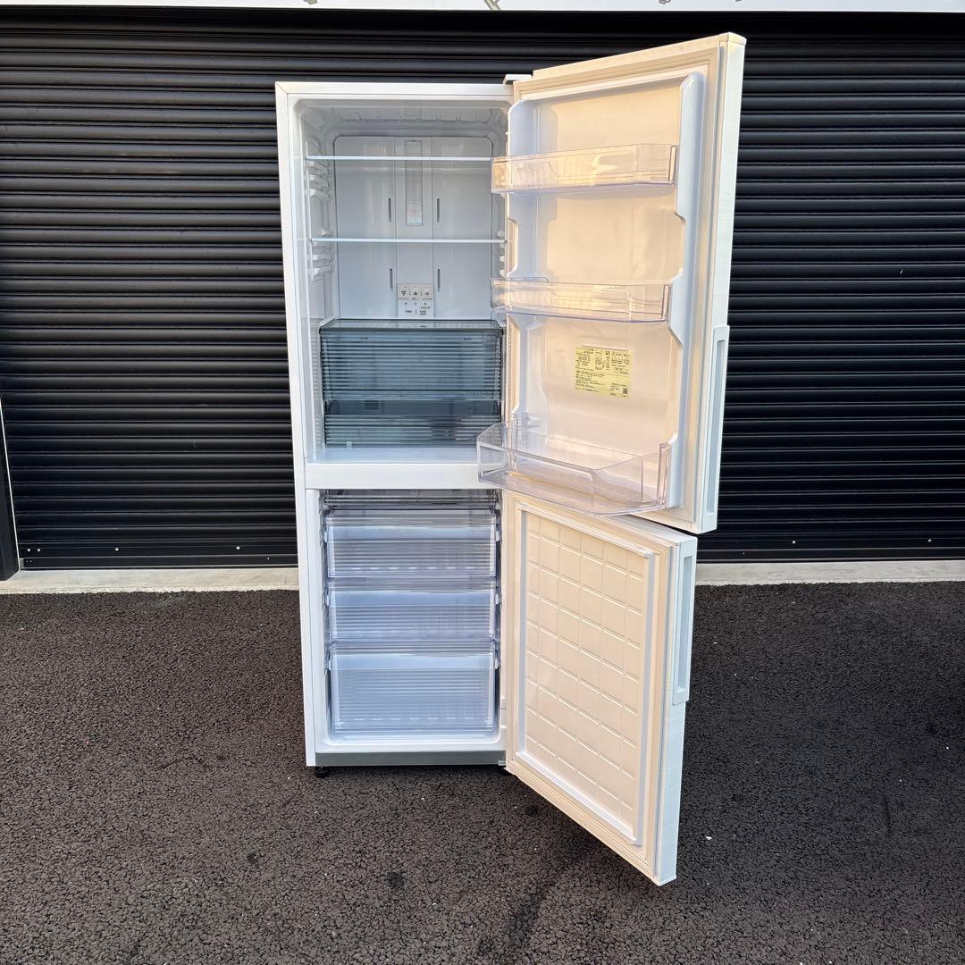 冷蔵庫　シャープ　SJ-PD31J-W 2023年製　310L
