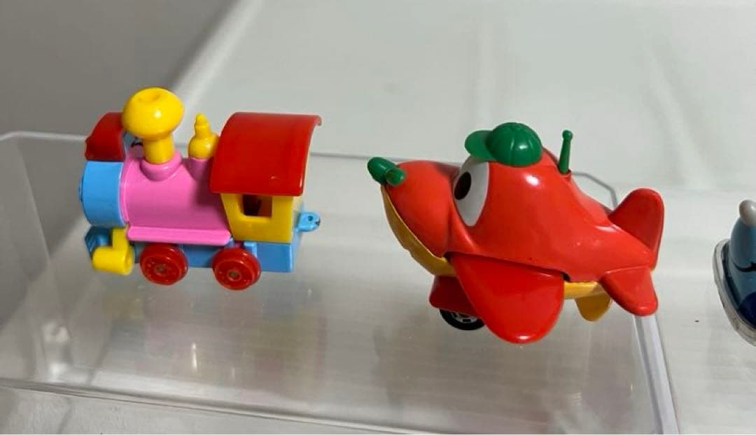 ディズニーミニカー、スージー、ペドロ、ケーシージュニアのセット