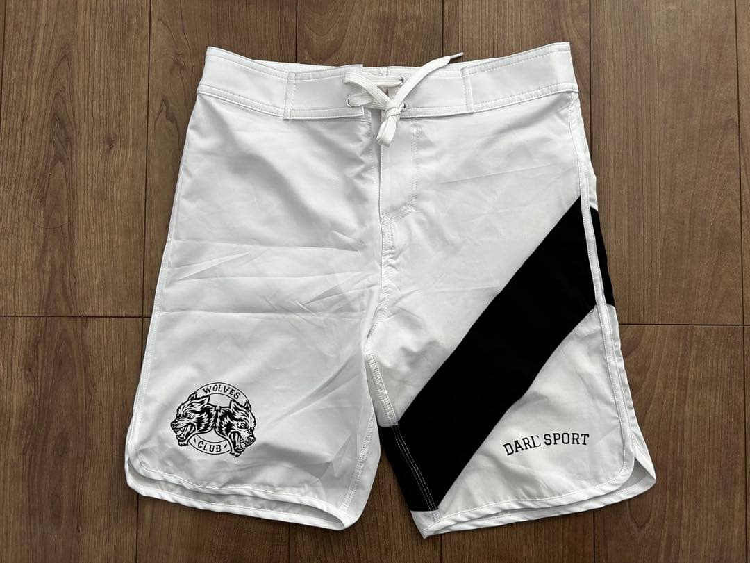 DARC SPORT ダルクスポーツ サーフパンツ ボードショーツ 白黒28