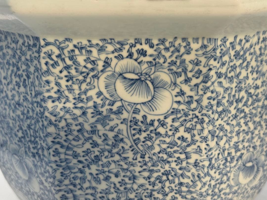 中国　清時代　染付花卉紋　八角鉢　アンティーク　送料込み260118