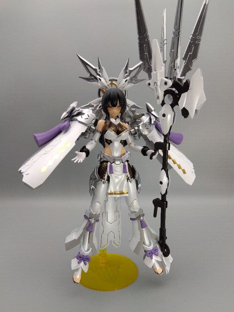 メガミデバイス アマテラス レガリア 塗装完成品 新 デザイン