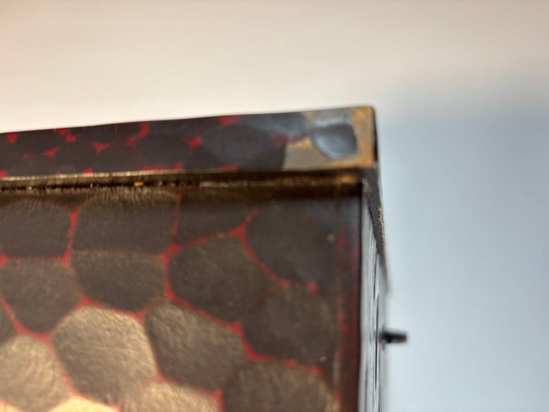 昭和レトロ 鎌倉彫り 竹彫刻の木製 小タンス 漆塗り 10段引き出し