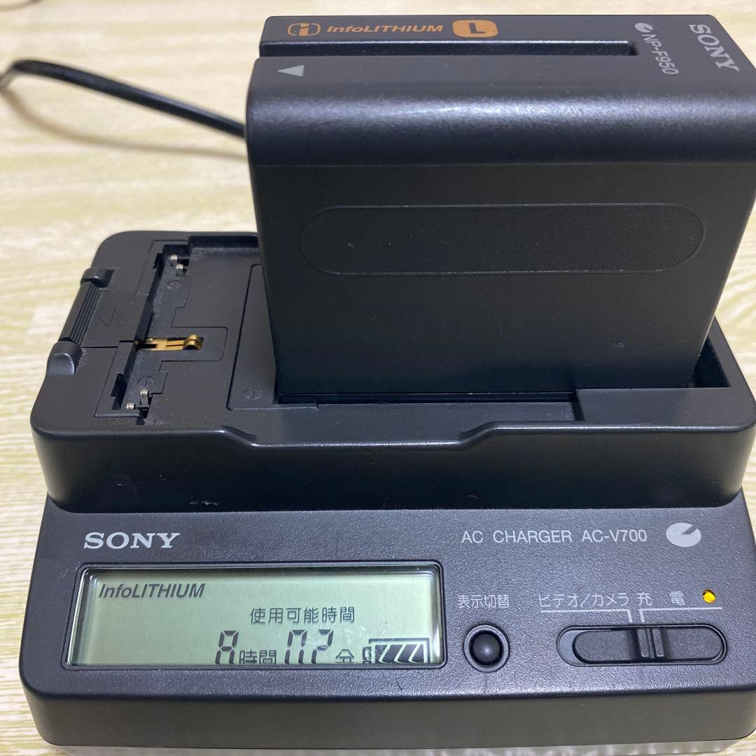 通電確認済 ソニー DCR-TRV900 デジタルピデオカメラ バッテリー付き