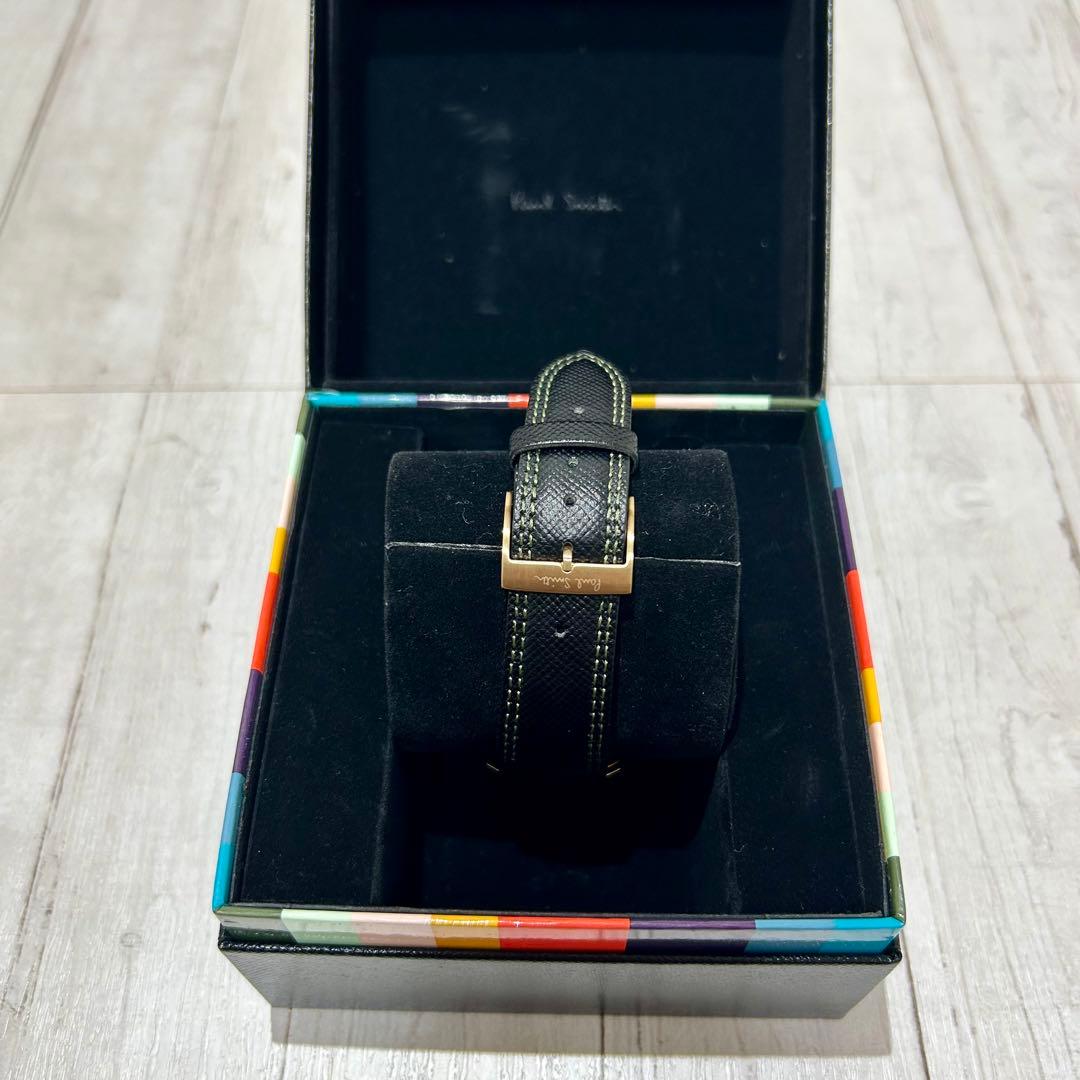 未使用級☆ポールスミス ワールドトラベラー　ソーラー電波ウォッチ　箱付　腕時計