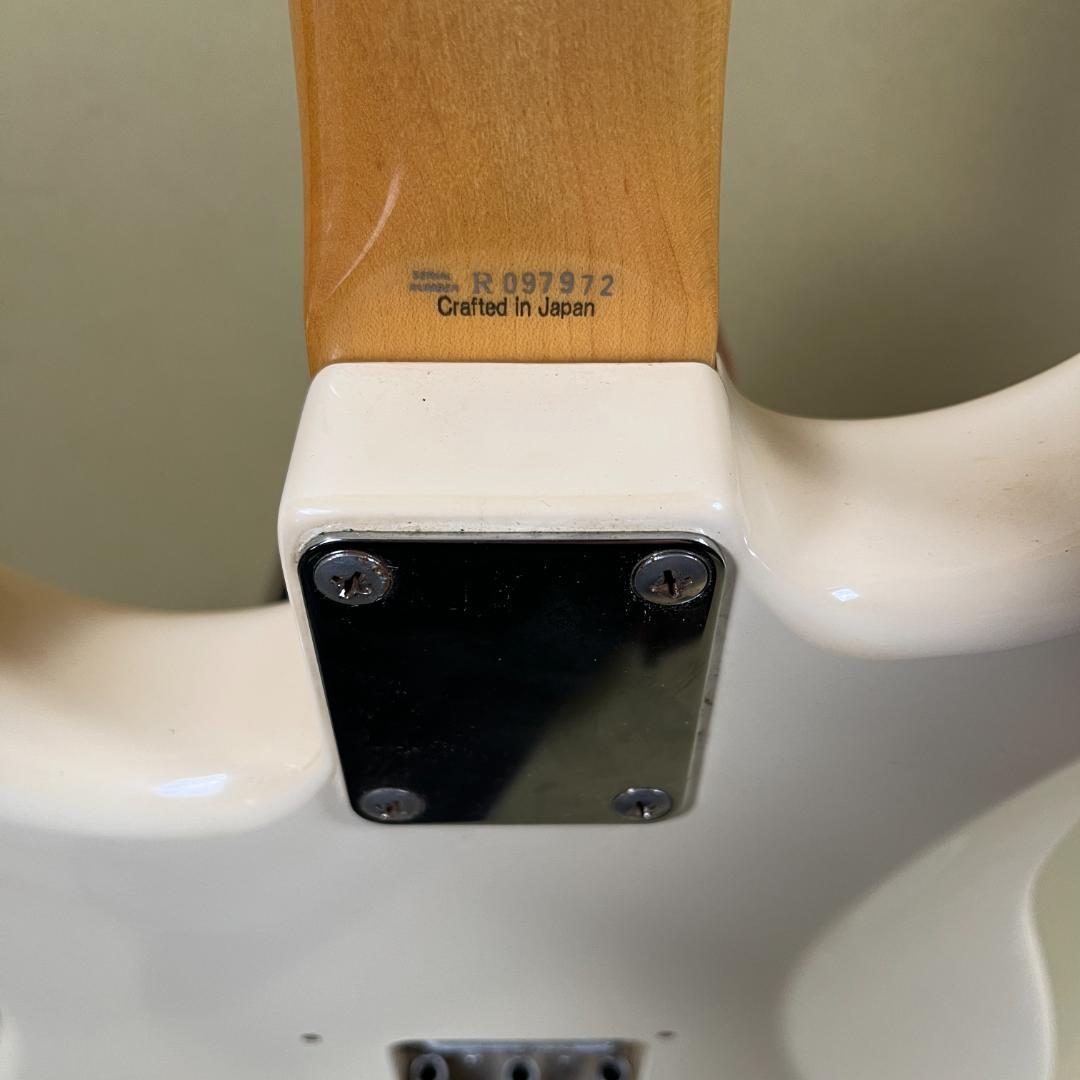 ギター Fender Japan ST68-85TX Stratocaster VWT