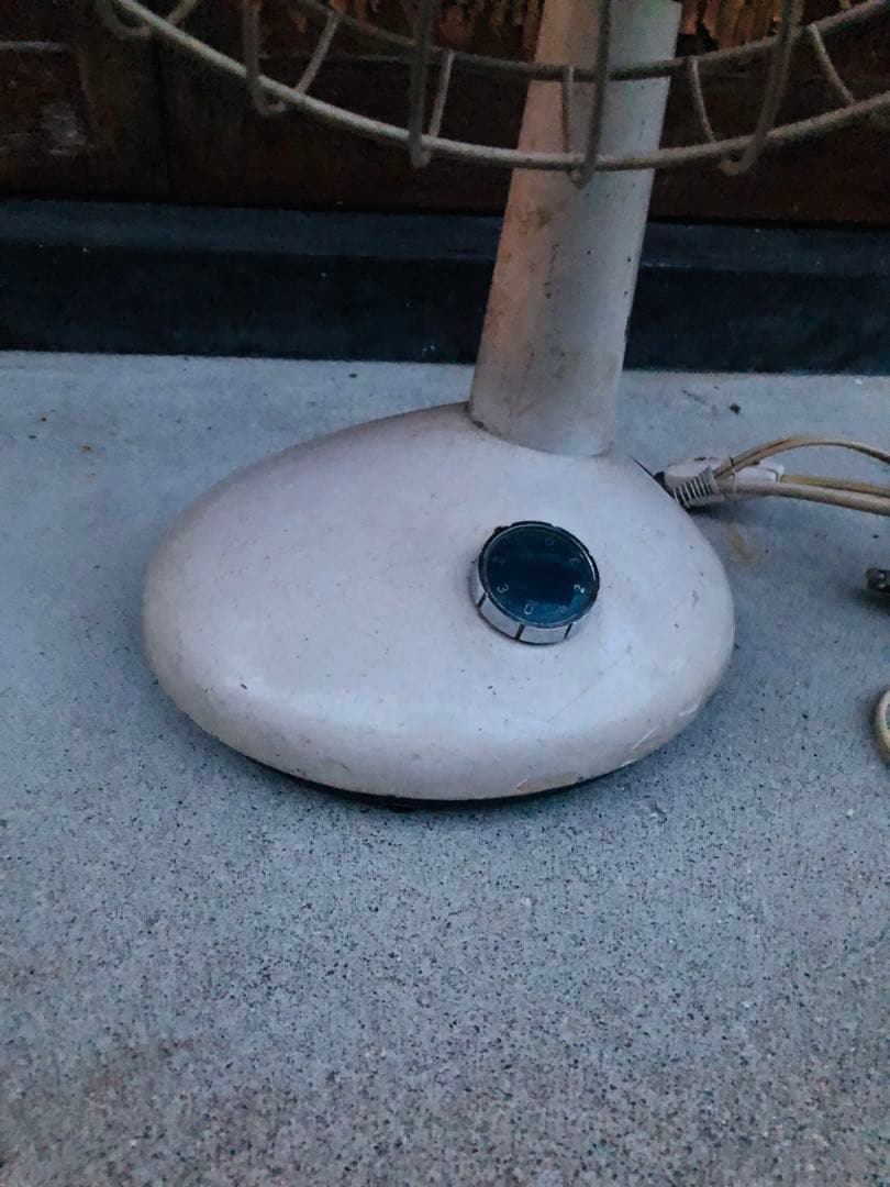 レトロ 扇風機 3枚羽 30cm扇 三菱 D-12M 藤 当時物