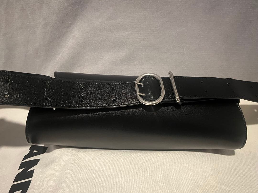 ジルサンダー　カンノーロ