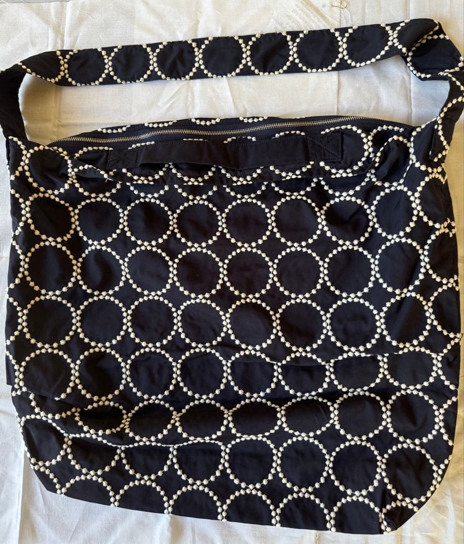 ミナペルホネンtambourine body bag