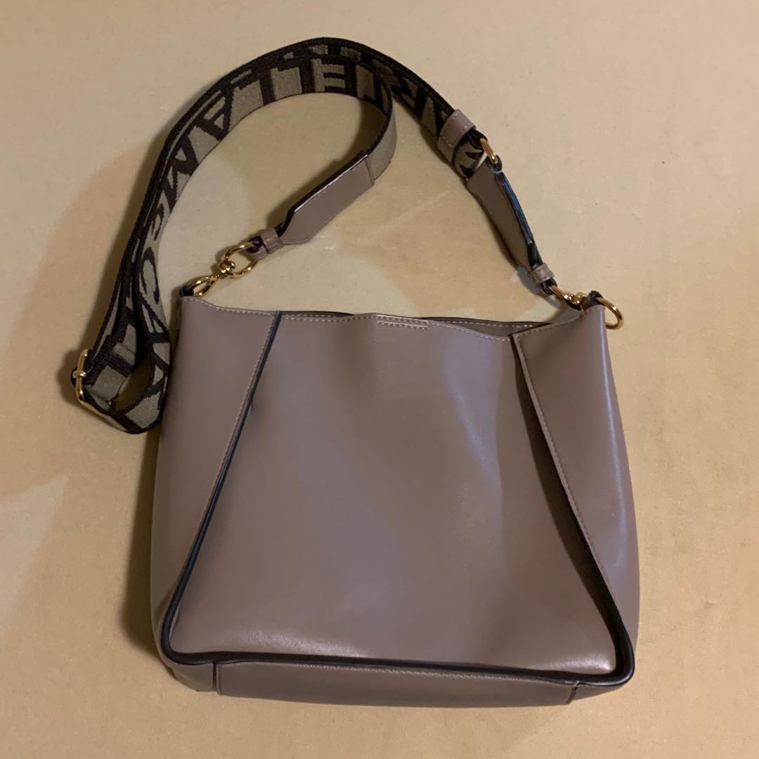 値下げ❣️美品Stella McCartney クロスボディバッグ ロゴ ベージュ