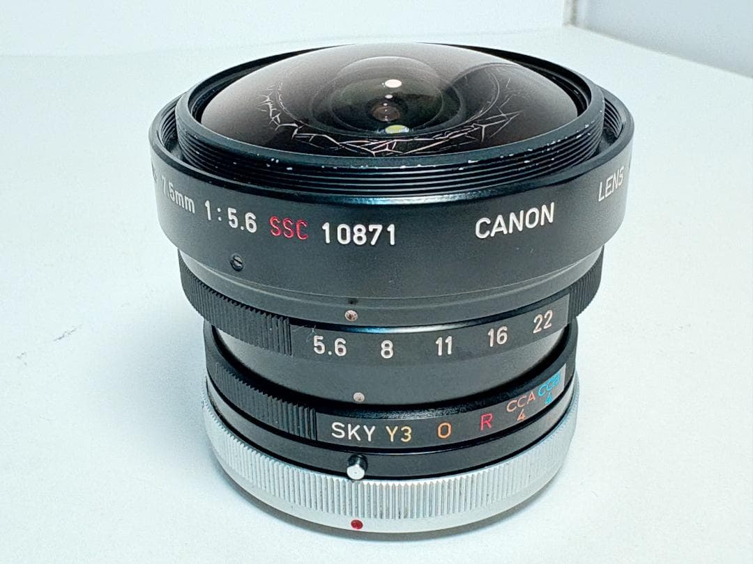 キヤノン FD 7.5mm F5.6 S.S.C. FISH-EYE