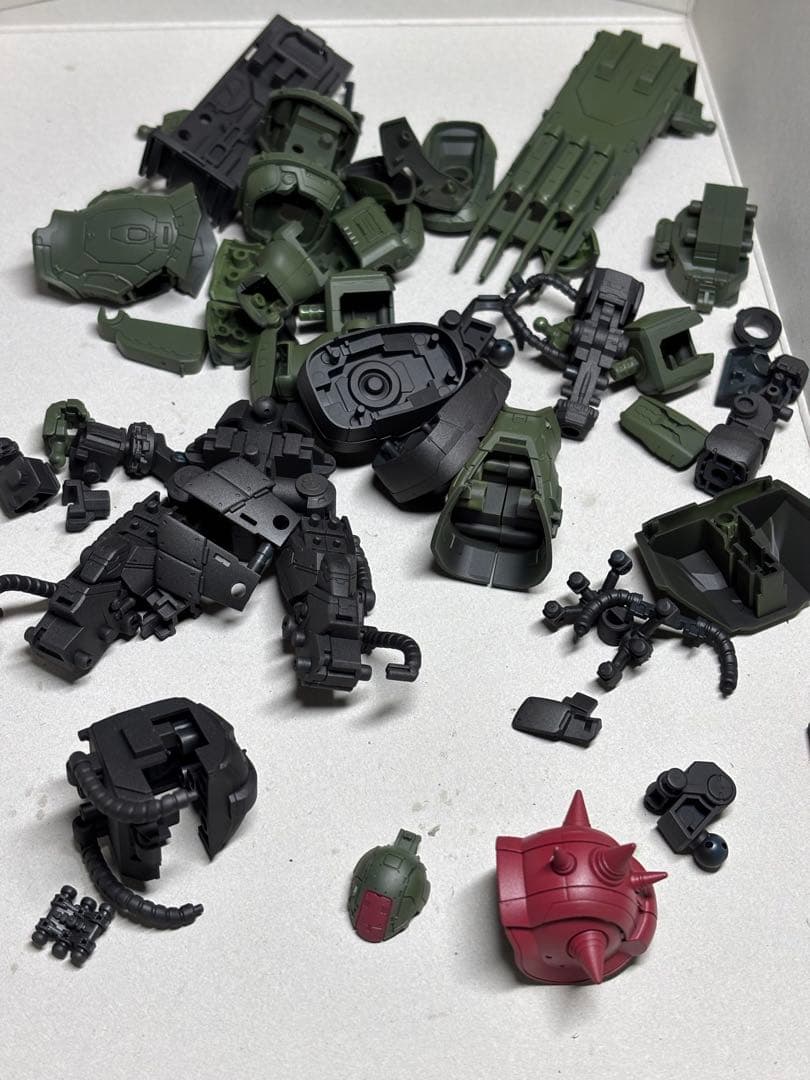 復讐のレクイエム ザクⅡF型チャプス機全塗装完成品 - メルカリ