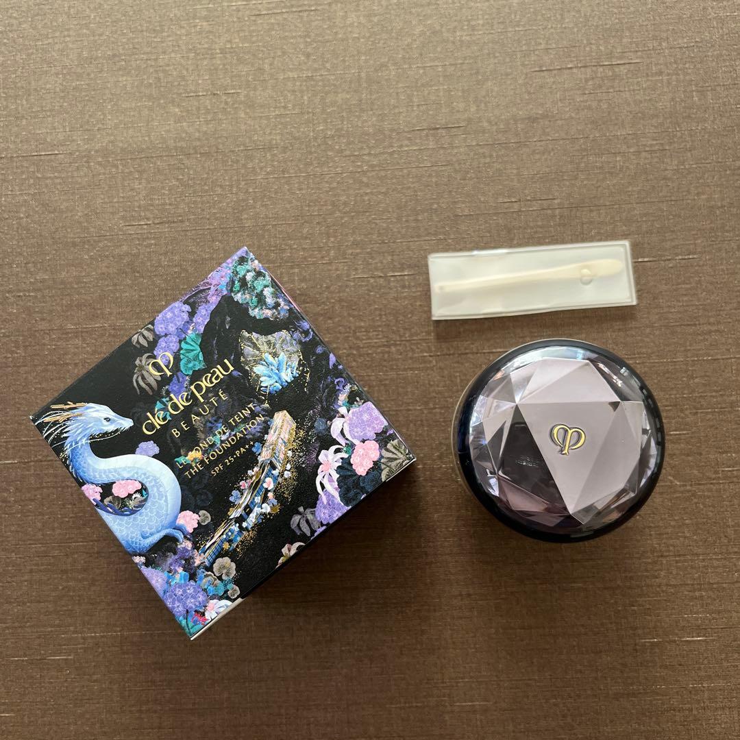 クレドポーボーテ ルフォンドゥタンn ファンデーション　オークル10