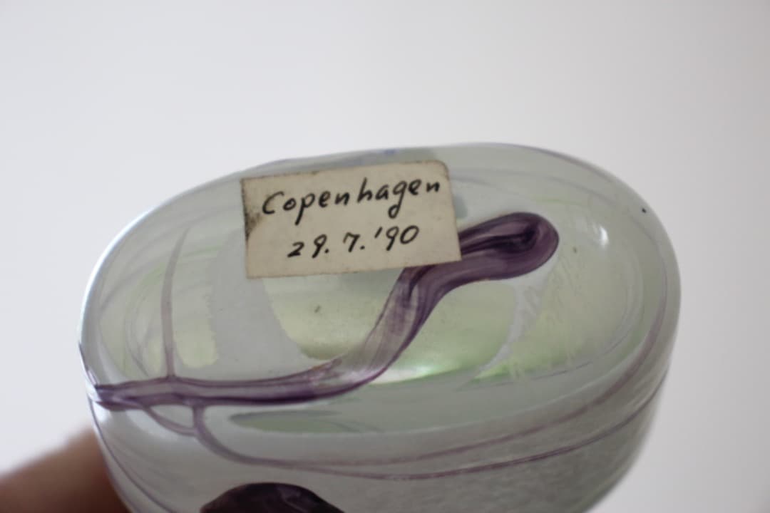 スウェーデン コスタボダ アーティストコレクション ギャラクシー 小瓶