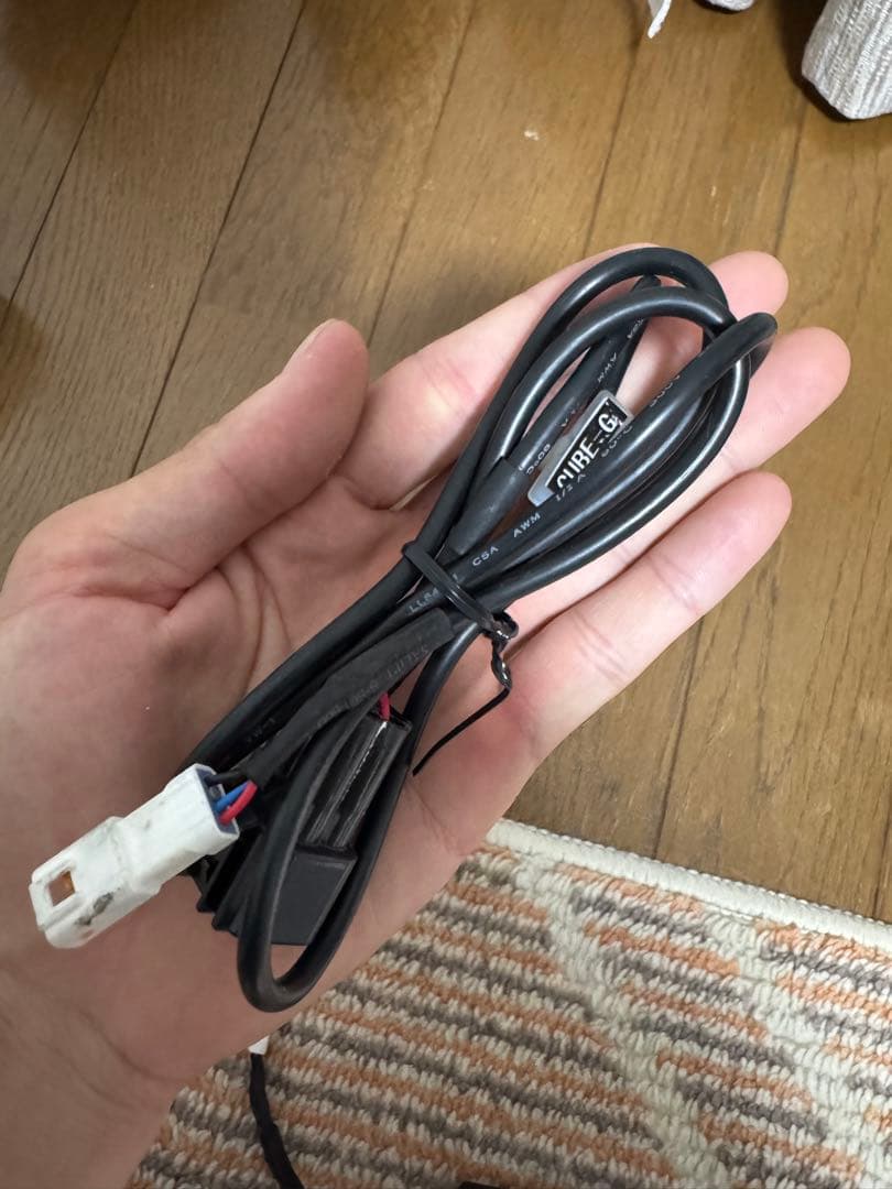 aRacerのマルチモニター キューブG