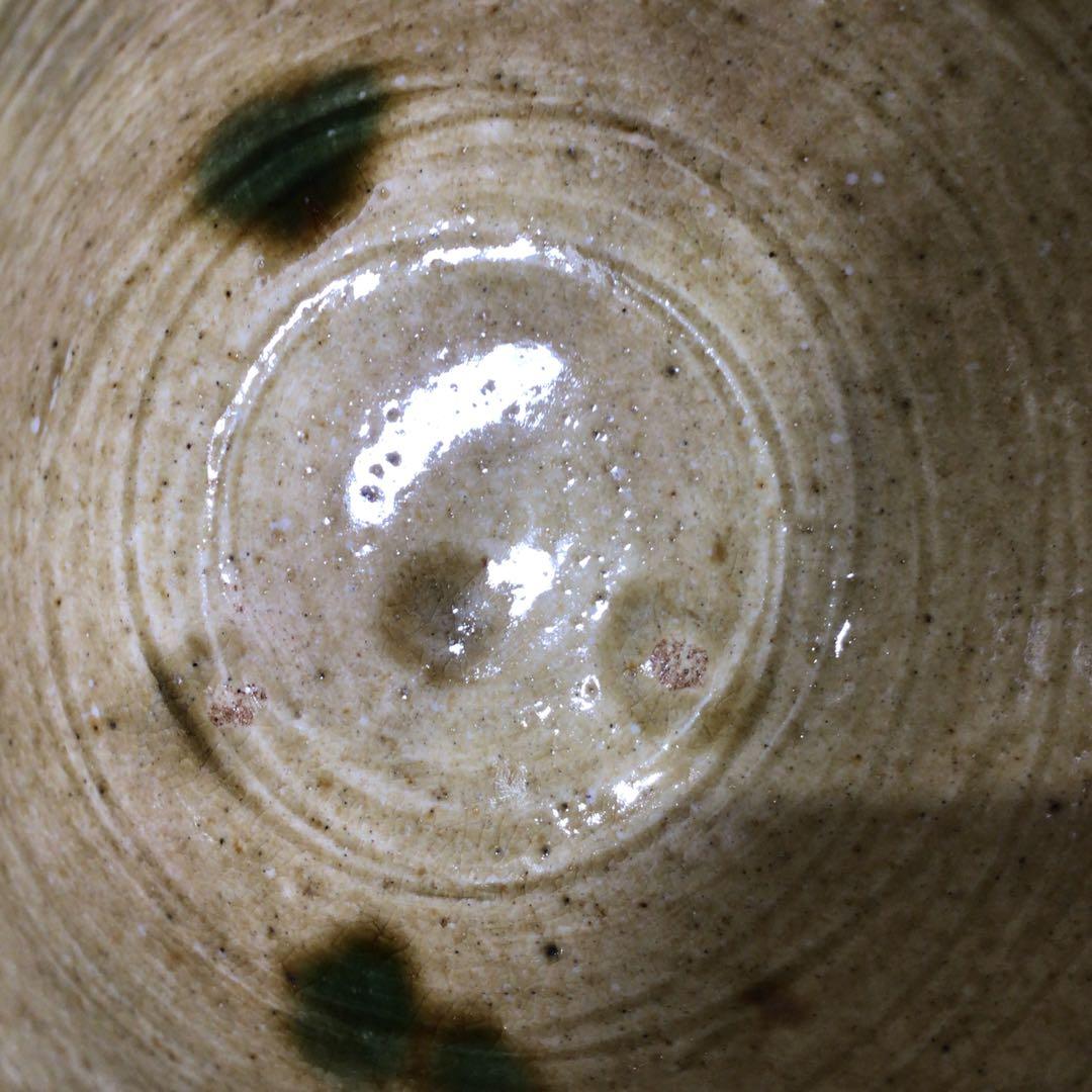 Ｐ２３２　茶箱　『桐木地』『溜塗』『茶碗　棗　茶筅　振出　茶巾筒』　紙箱　茶道具