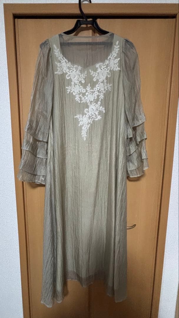 【niana】シアーAラインワンピース　マタニティドレス