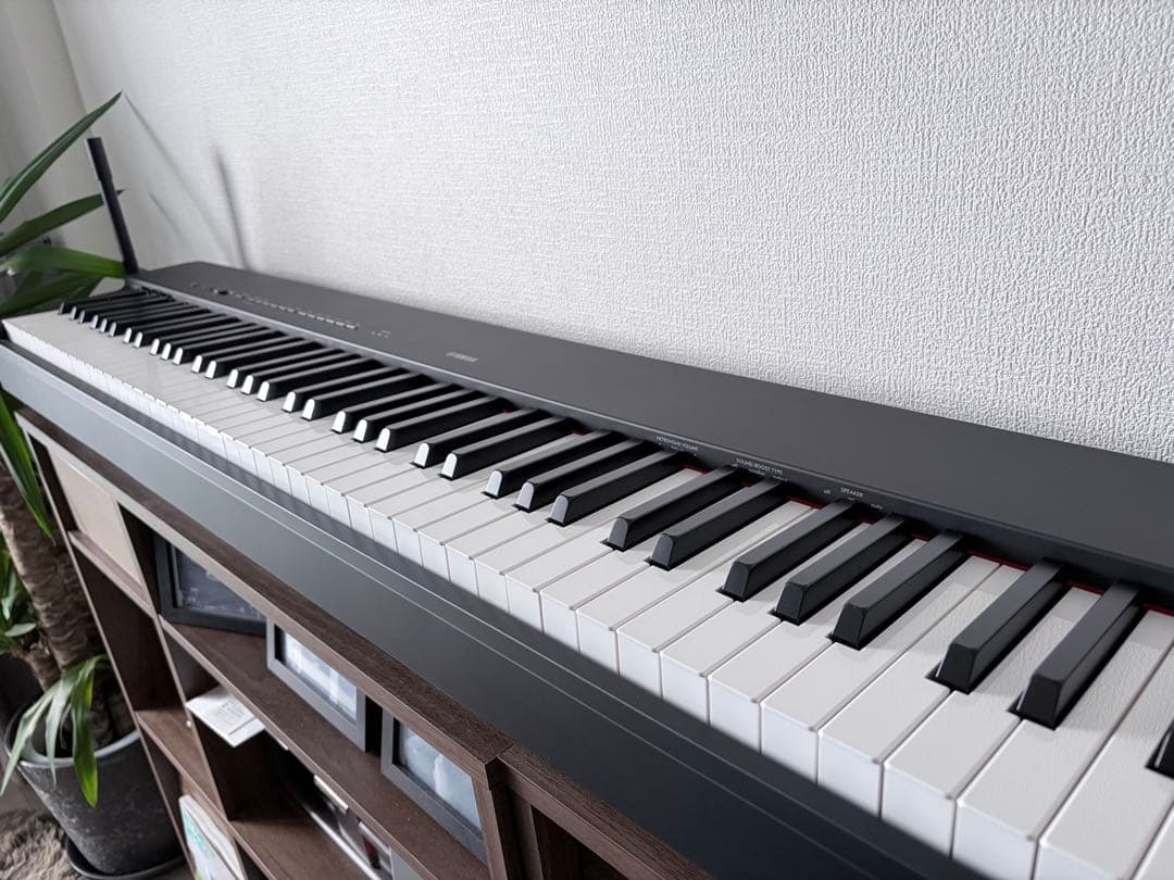 Yamaha P-225 ブラック 88鍵 電子ピアノ レンタル] YAMAHA P-225 電子ピアノ 88鍵盤 ブラック - Rentio[レンティオ]