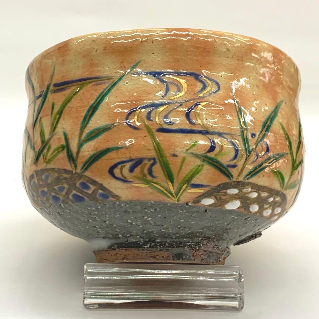 黄色の花梨.馬の手が届くと思います。マホガニーの置物ができ