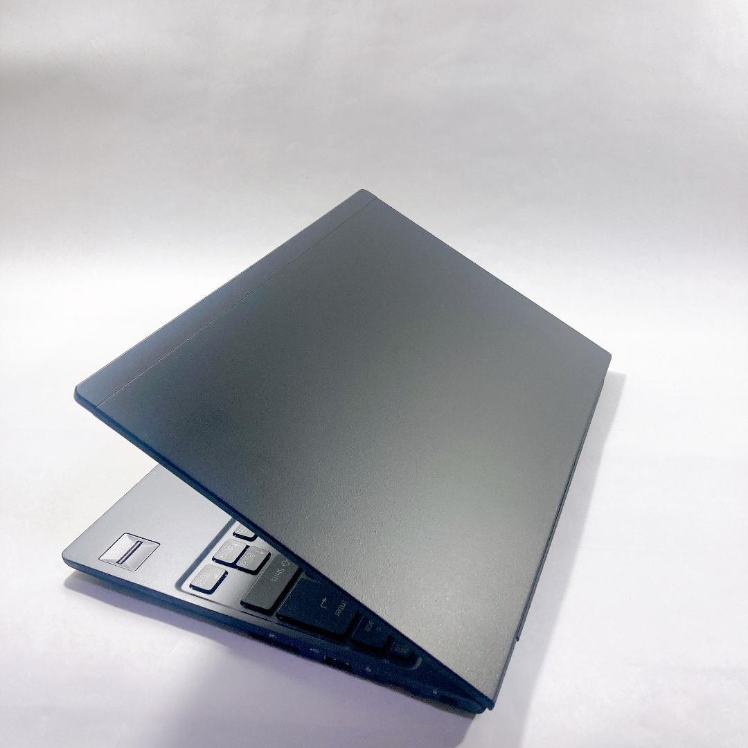 w105✨美品/超軽量 /Office付/事務作業に快適！✨すぐ使えるノート