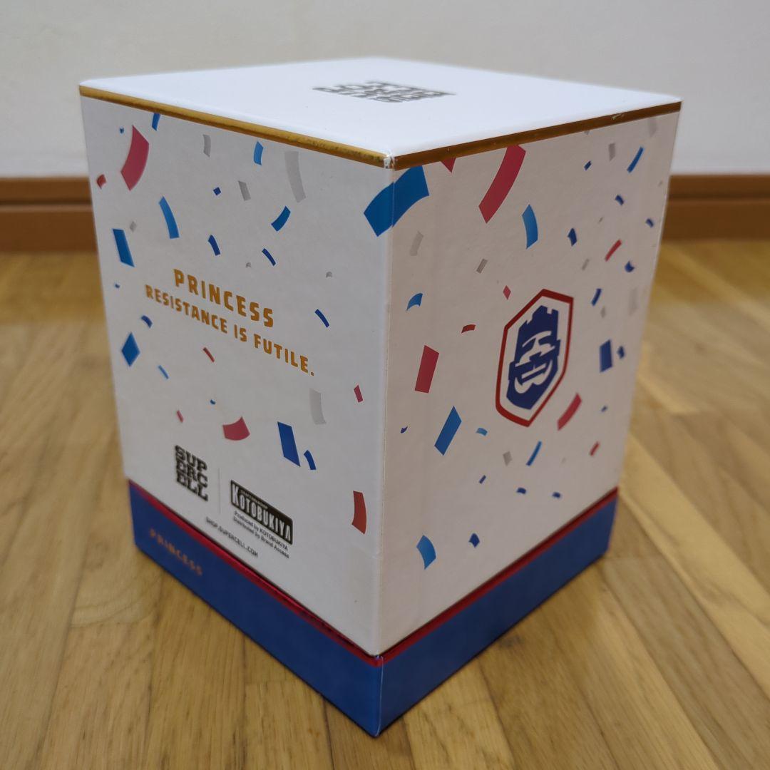 【希少非売品】クラロワ プリンセス フィギュア 限定ゴールドエディション！