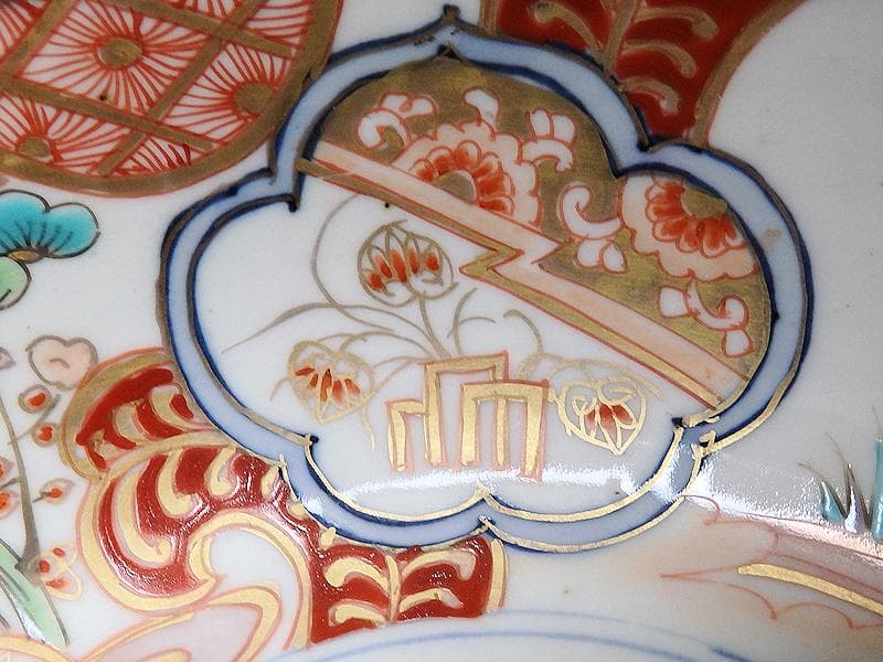 古伊万里 色絵 窓絵 双葉葵に源氏香 竹垣に松の図 深