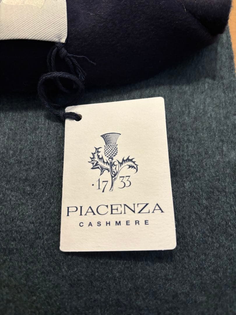 PIACENZAマフラー リバーシブル ネイビー✖️ダークグリーン - メルカリ