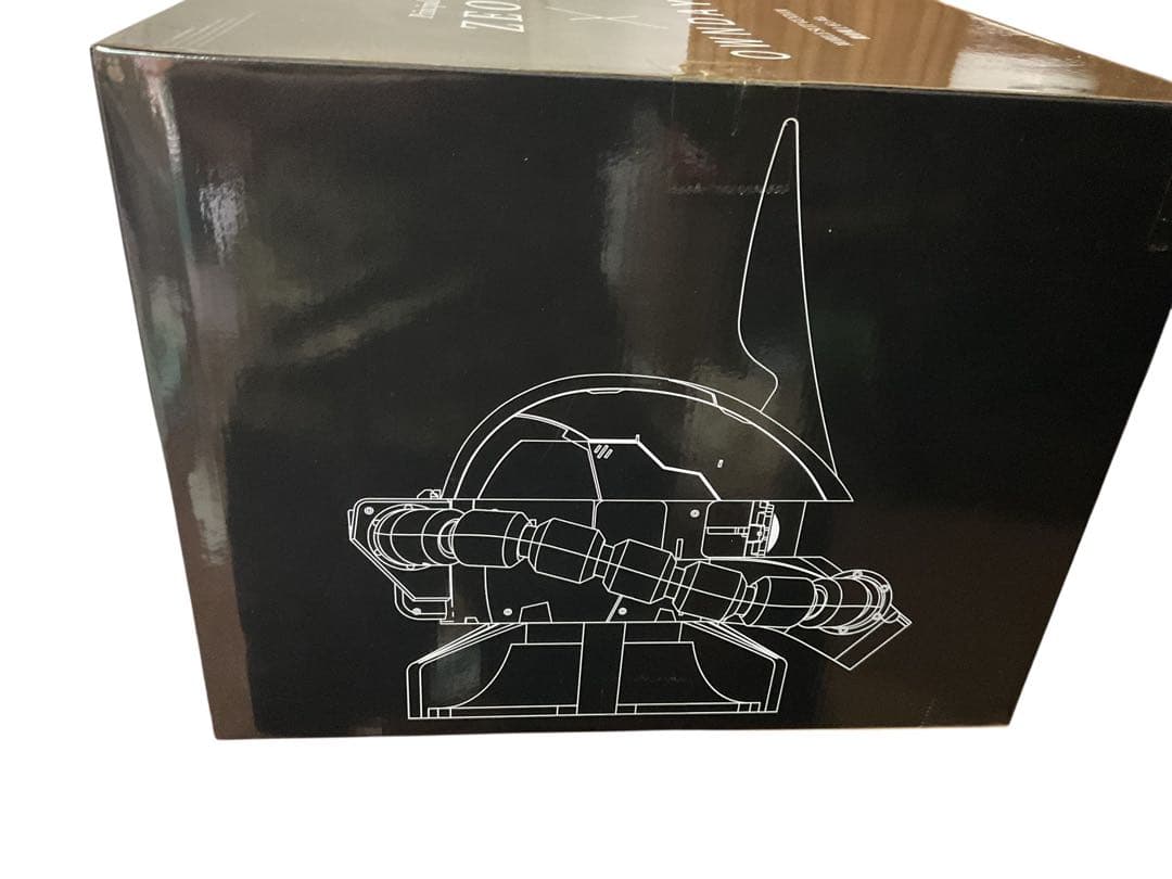 OWNDAYS × 機動戦士ガンダムZAKU HEADCASEシャア専用ザクII