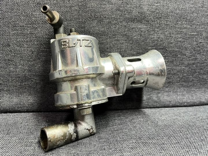 ジムニーJA11 BLITZ ブローオフバルブ 中古