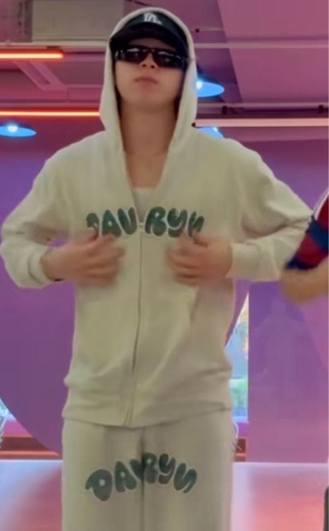 (ソウタくん愛着)davryuパーカー　チェック