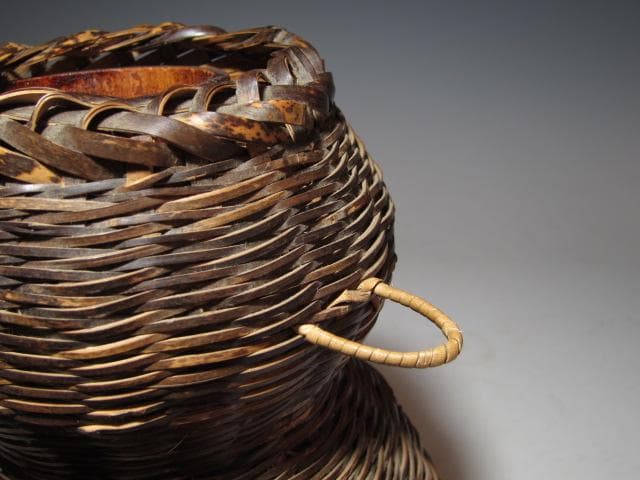 裏千家六代 六閑斎在判 篭花入「端月」八代 又玄斎 一燈追書k549の通販