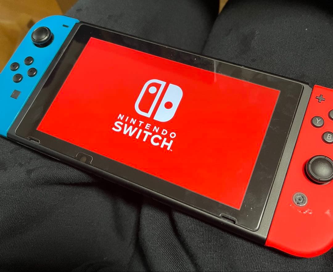 Nintendo Switch ネオンブルー・オレンジ