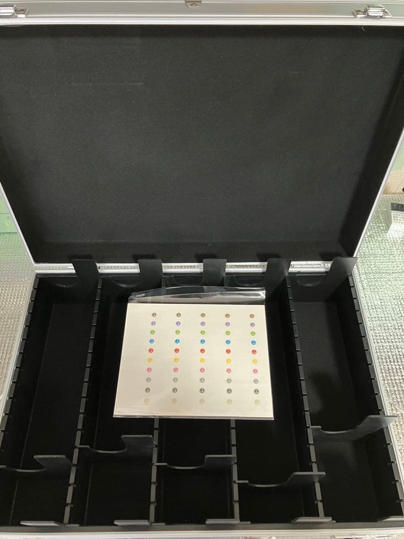 TOYGER CEO Storage アタッシュケース シルバー