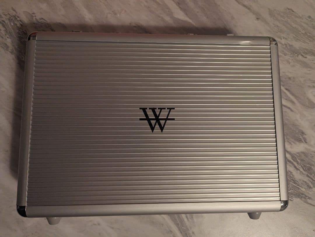 【オリジナルチップ付き】世界のヨコサワ　ポーカーセット　オリジナルチップ142枚