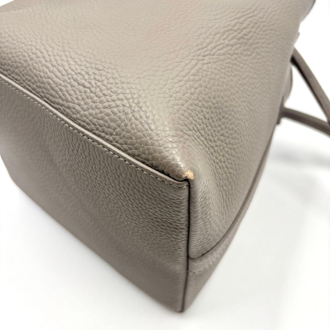 VASIC BOND ヴァジック ボンド ハンドバッグ グレージュ トープ