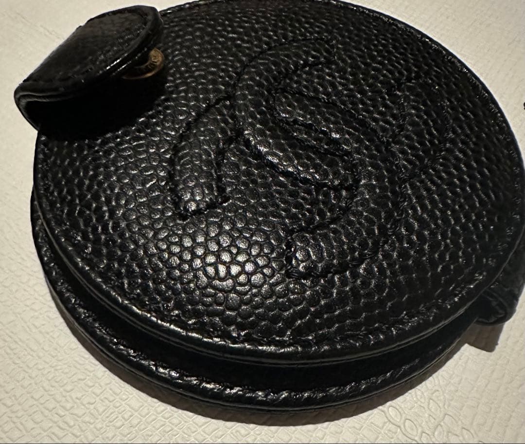 CHANEL キャビアスキン　コンパクトミラー正規品