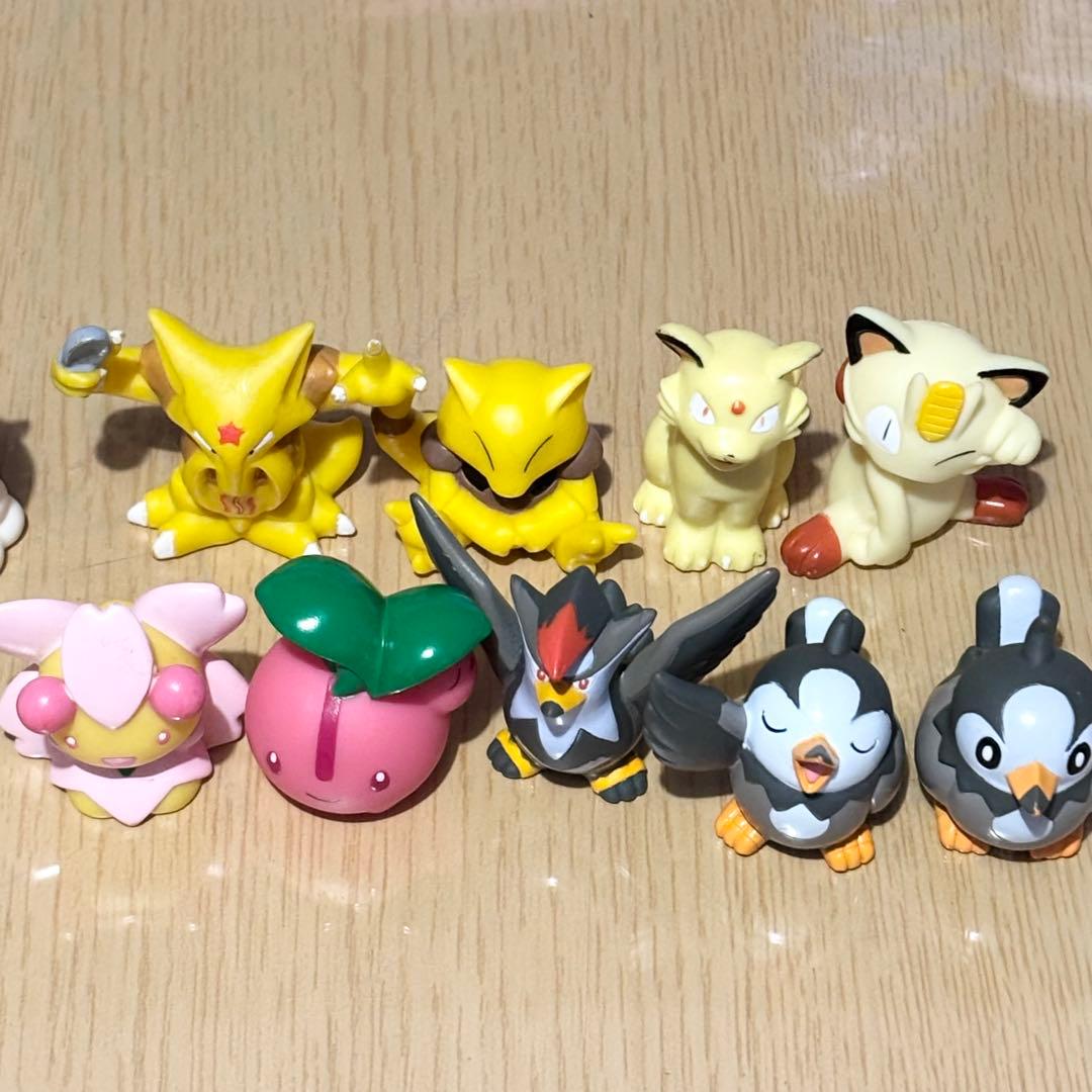 ポケモン】 指人形 モンコレ 110体 まとめ売り 初期 クリア フィギュア