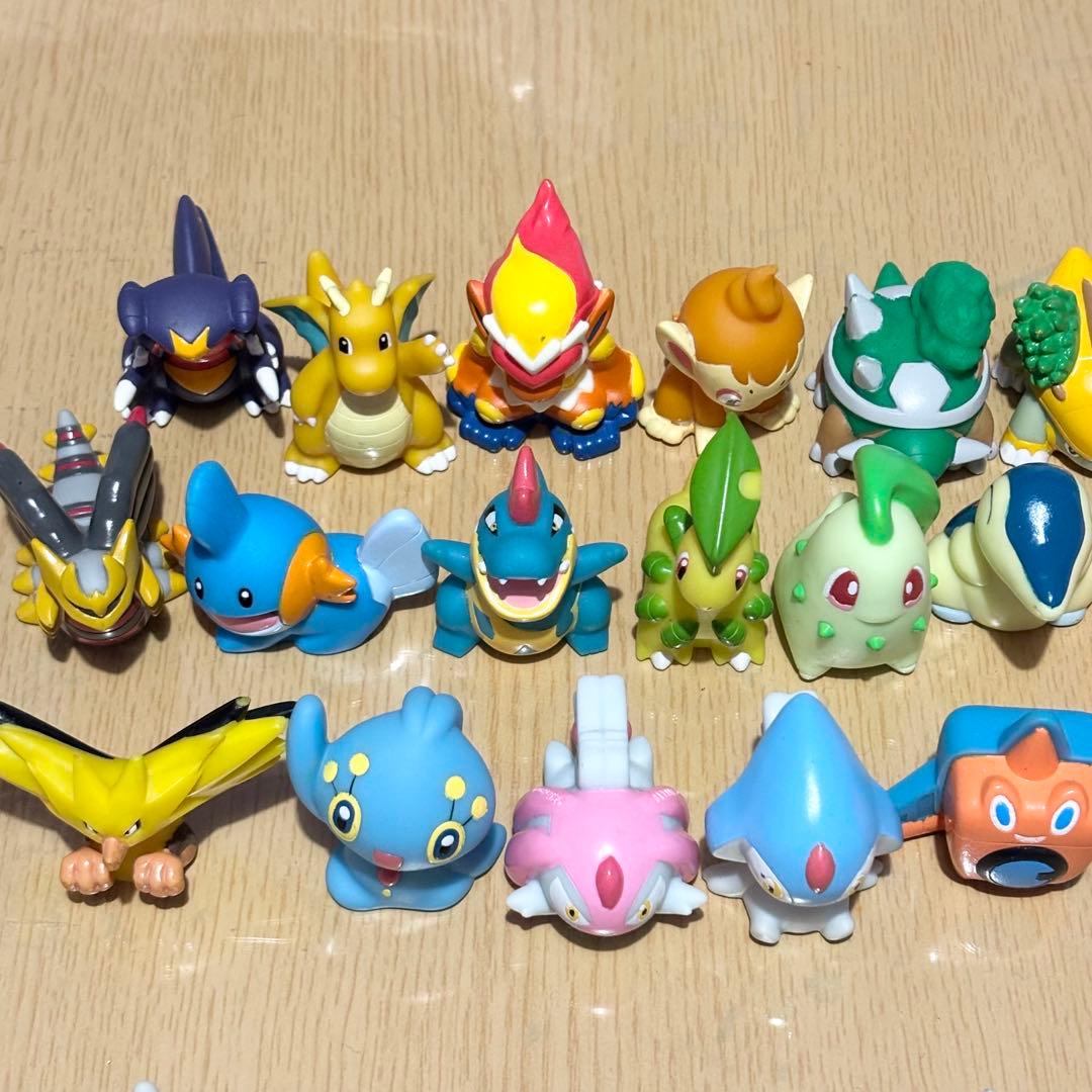 ポケモン】 指人形 モンコレ 110体 まとめ売り 初期 クリア フィギュア