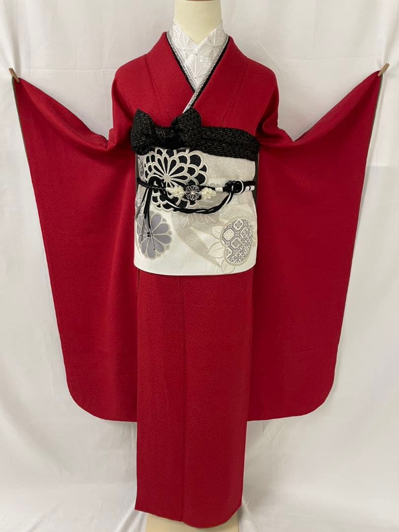 売約済み【Retoro -Modern】★★正絹　無地　振袖5点セット★★