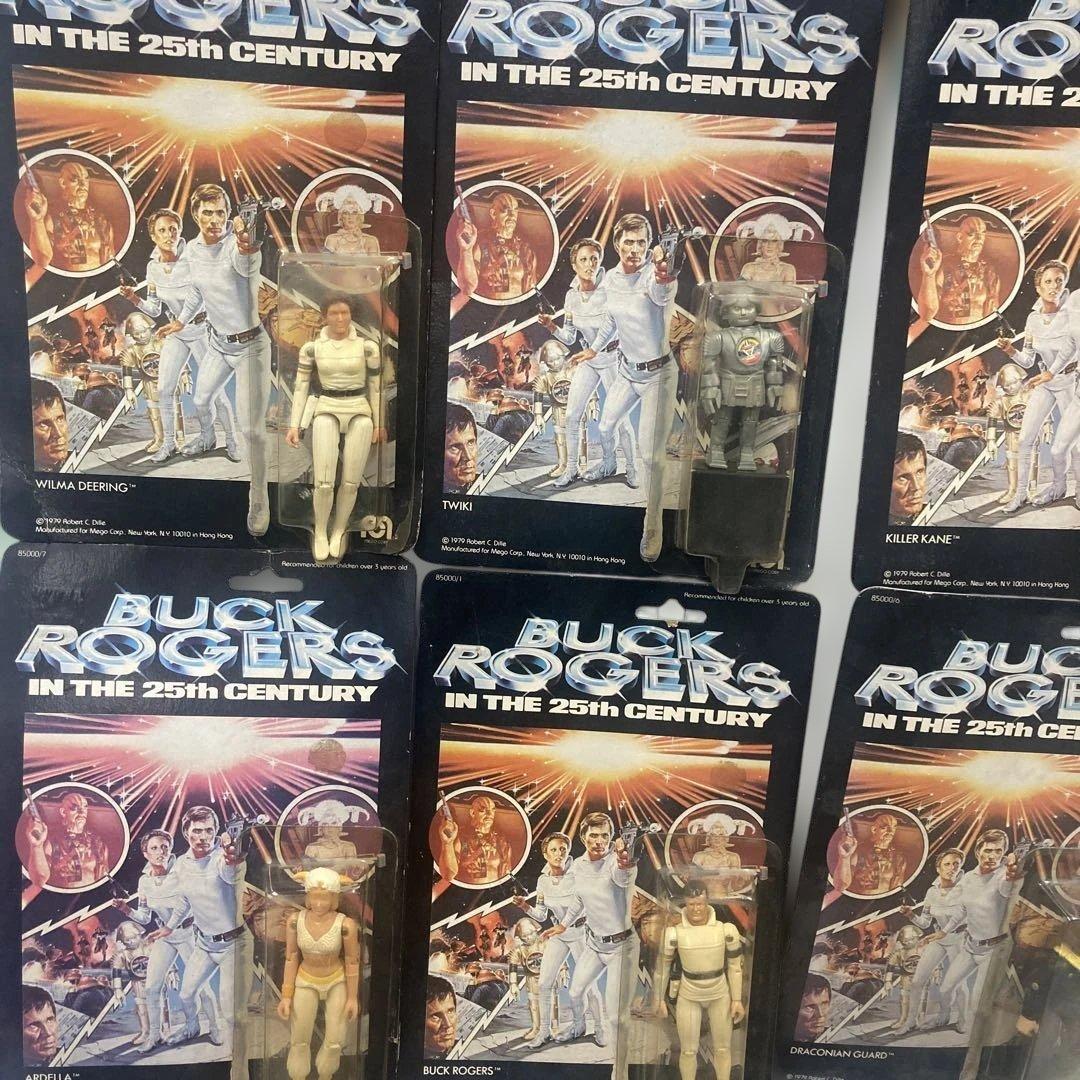 1979年バックロジャースの新品未開封のフィギュア9体セットです。
