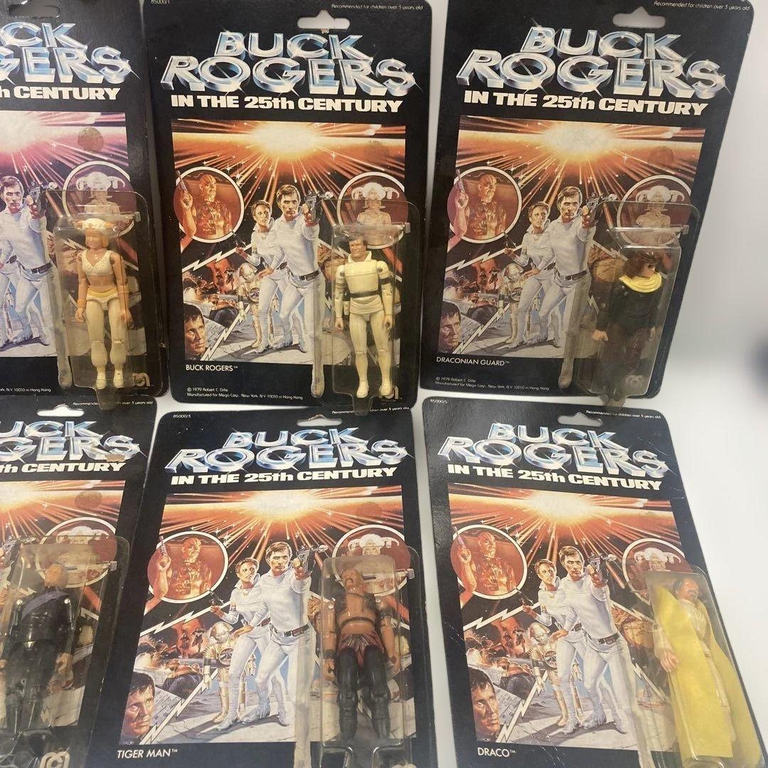 1979年バックロジャースの新品未開封のフィギュア9体セットです。