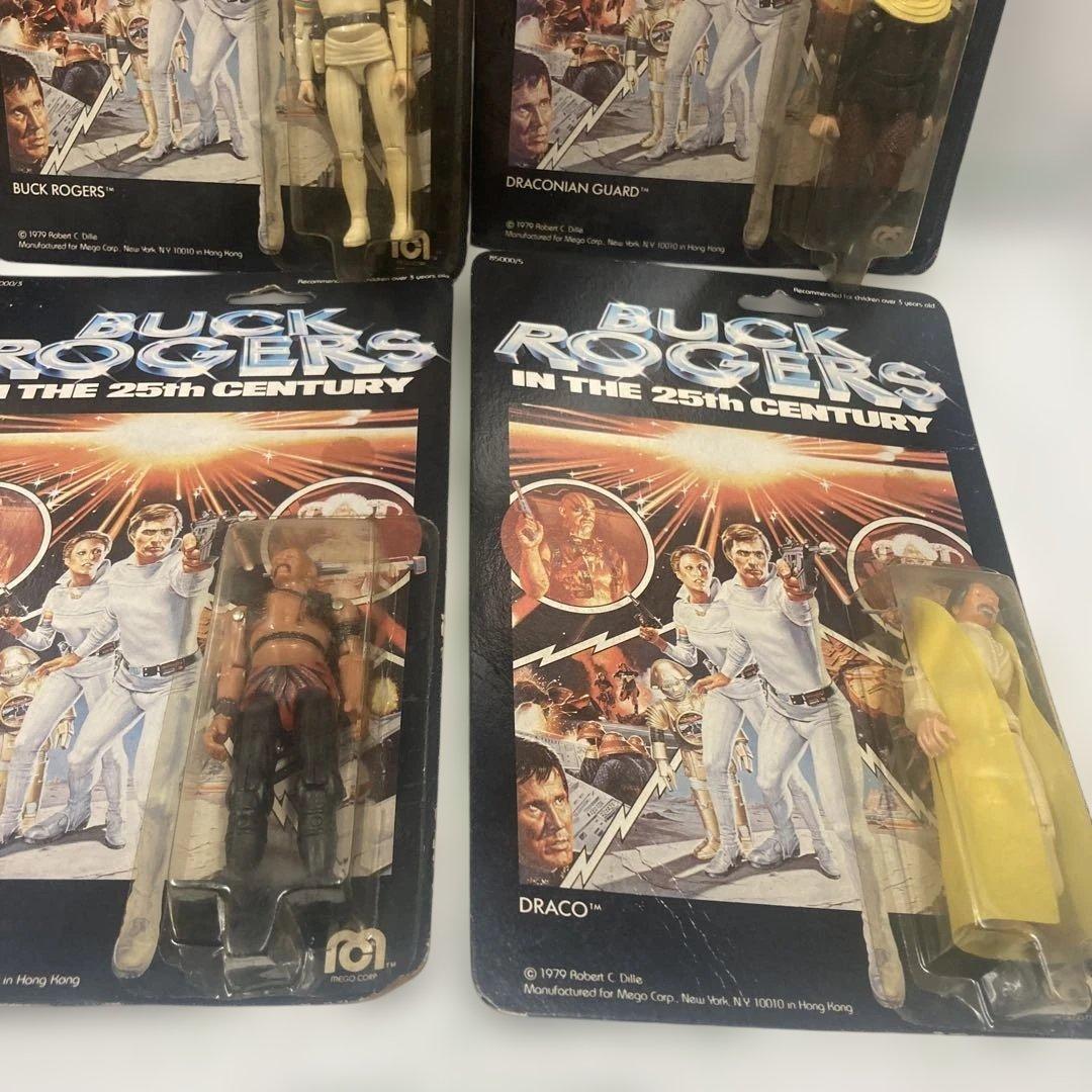 1979年バックロジャースの新品未開封のフィギュア9体セットです。