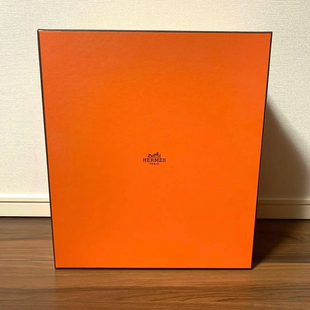 LOUIS VUITTON箱、2種類20個セットとなります。