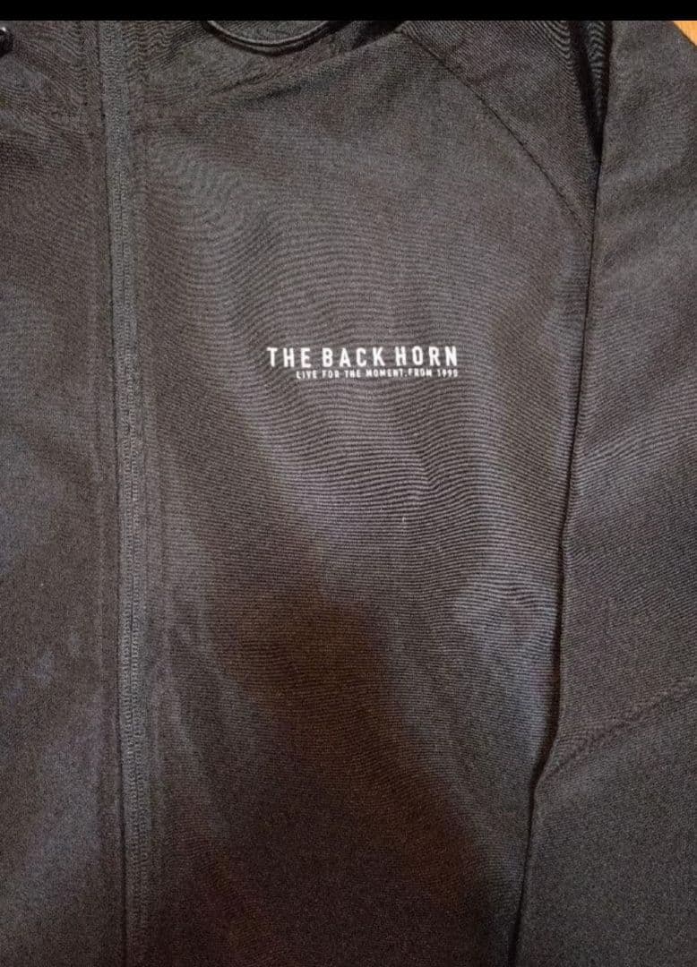 新品）THE BACK HORN シェルパーカー